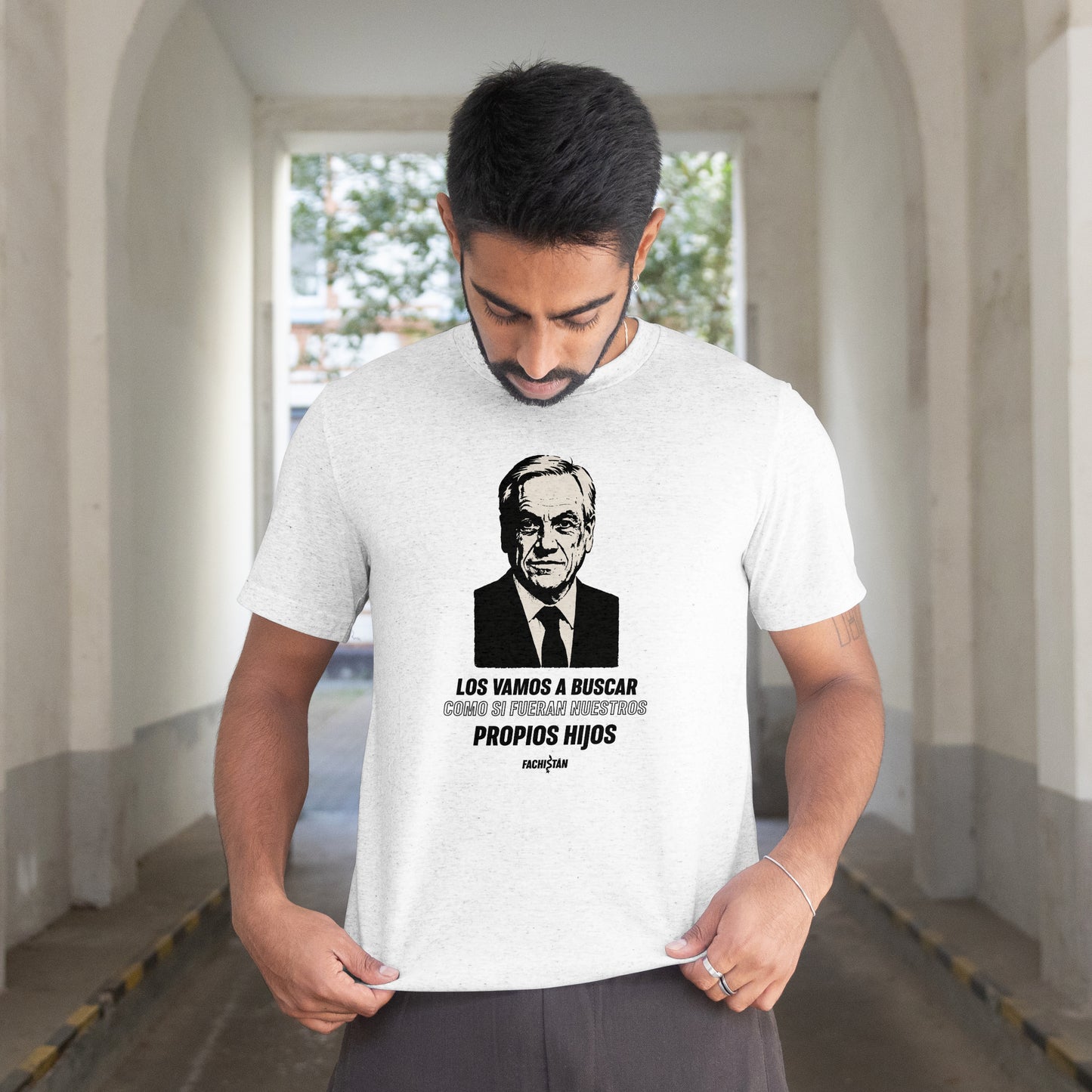 Polera “Como si fueran nuestros propios hijos” – Colección Homenajes